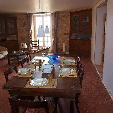 Holiday home Three Lovely G Tes Surrounded By Nature With Private Swimming Pool And Garden